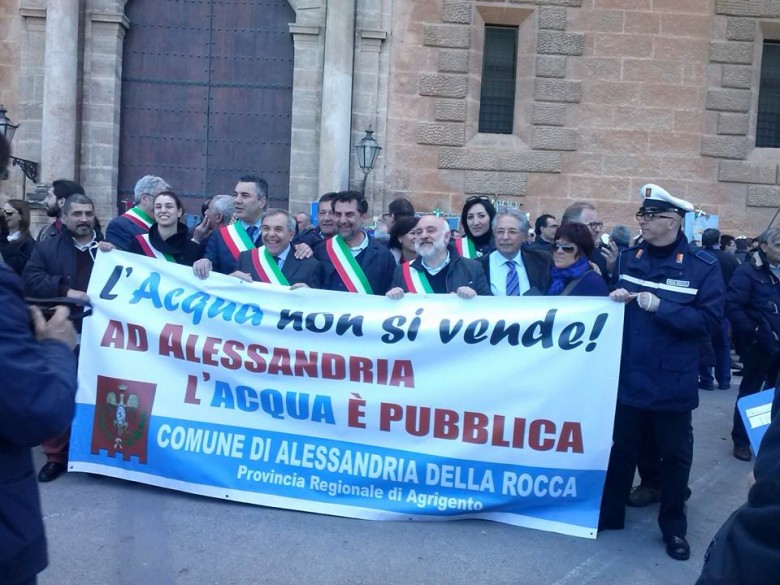 Manifestazione Acqua Pubblica a Palermo