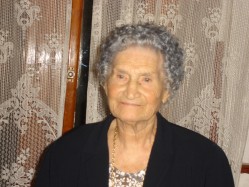 Angela Carubia centenaria